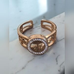 Elegant Adjustable Gold-Tone Women's Ring